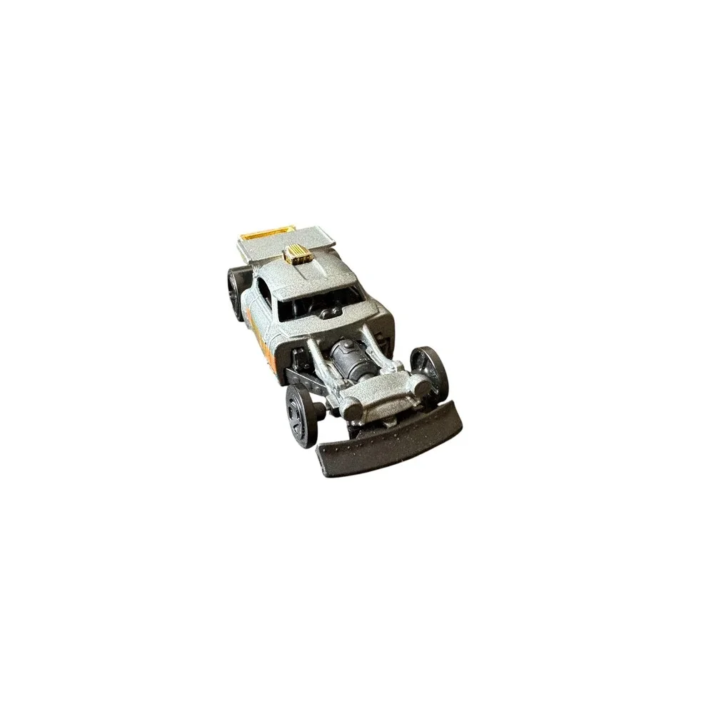 Hot Wheels Aristo Rat DTX10 Die Cast Car Mattel 2016 Silver Gold Rat Rod Loose
